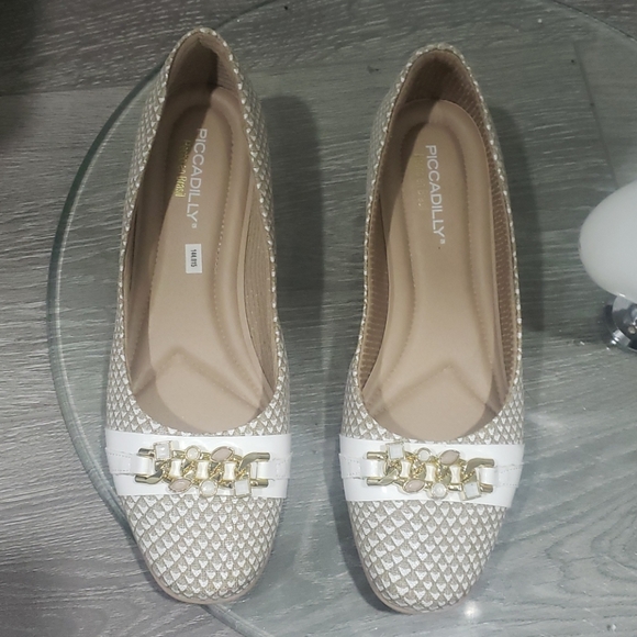 Piccadilly Low Wedge Heel Shoes - Picture 1 of 8